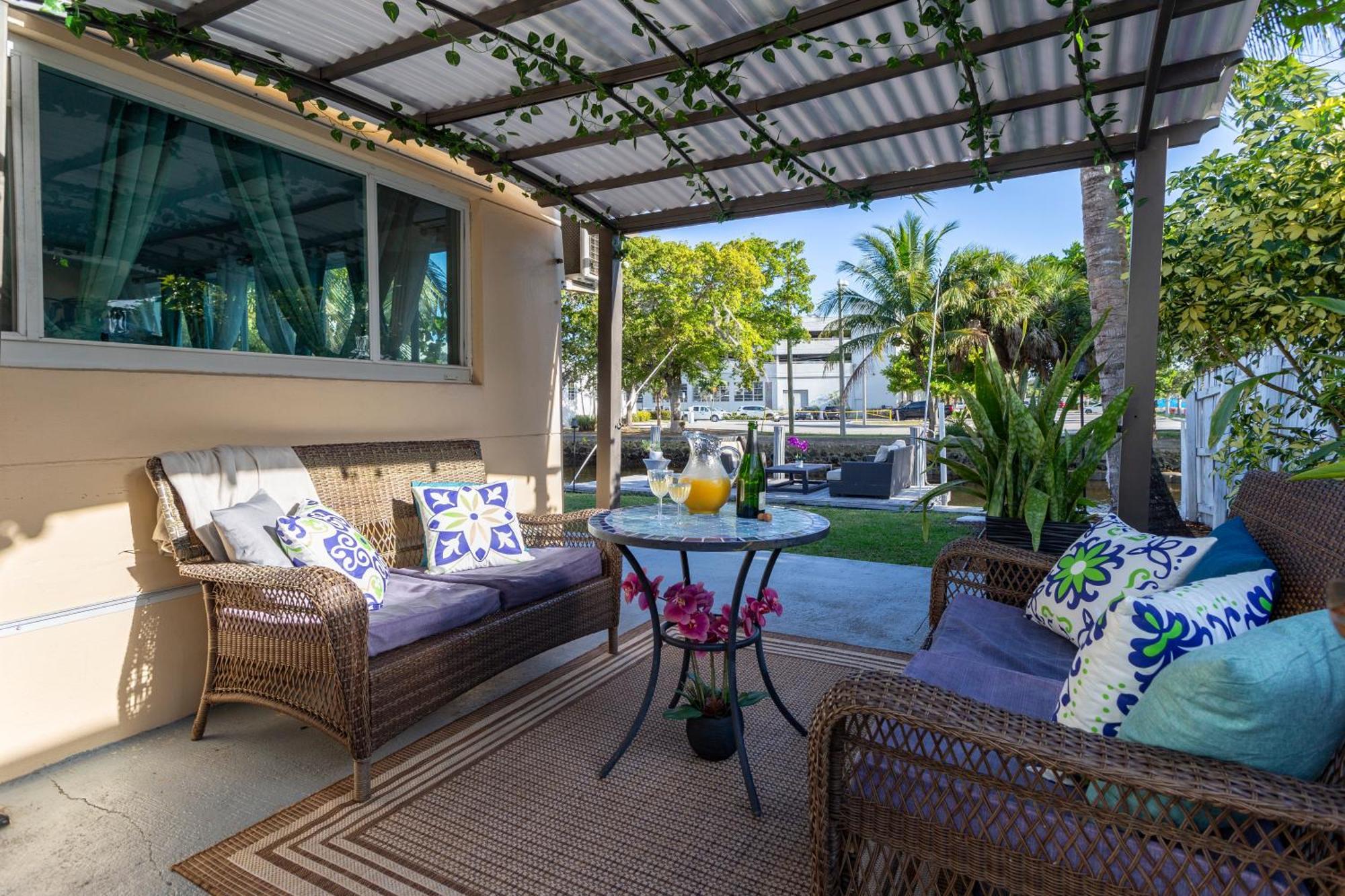 Riverwalk Villa I Private Dock & Hot Tub Fort Lauderdale Luaran gambar